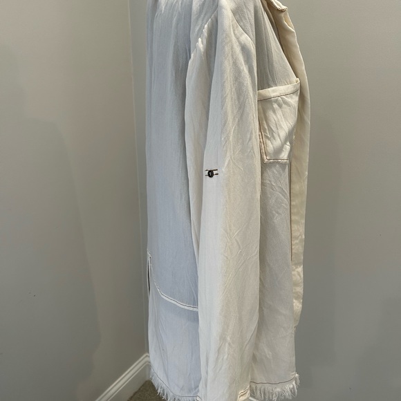 Umgee Button Down Shirt with pockets Size M - Picture 4 of 7